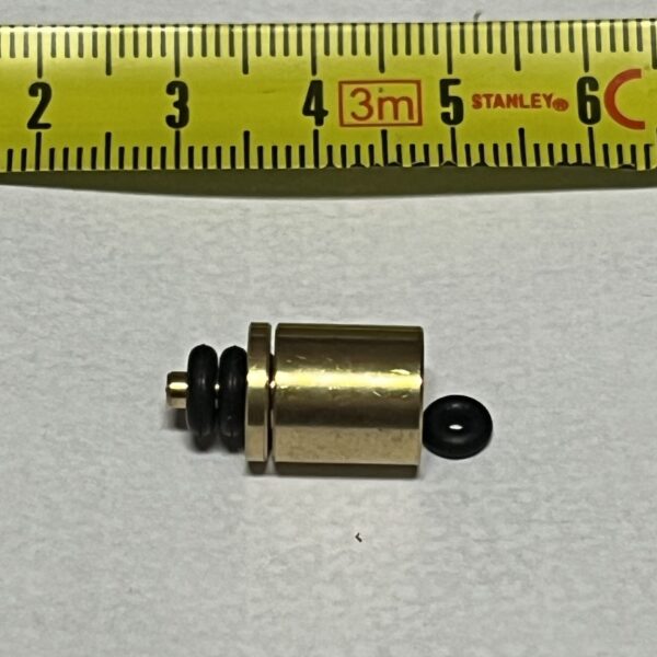 Adattatore Metallico Per Ricarica Cartuccia Butano Thermacell – Fai Da Te