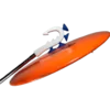 KrakenClaw Pro -imukupit kiekossa KrakenClaw Pro nostamassa oranssia frisbeegolfkiekkoa neljällä silikonisella imukupilla
